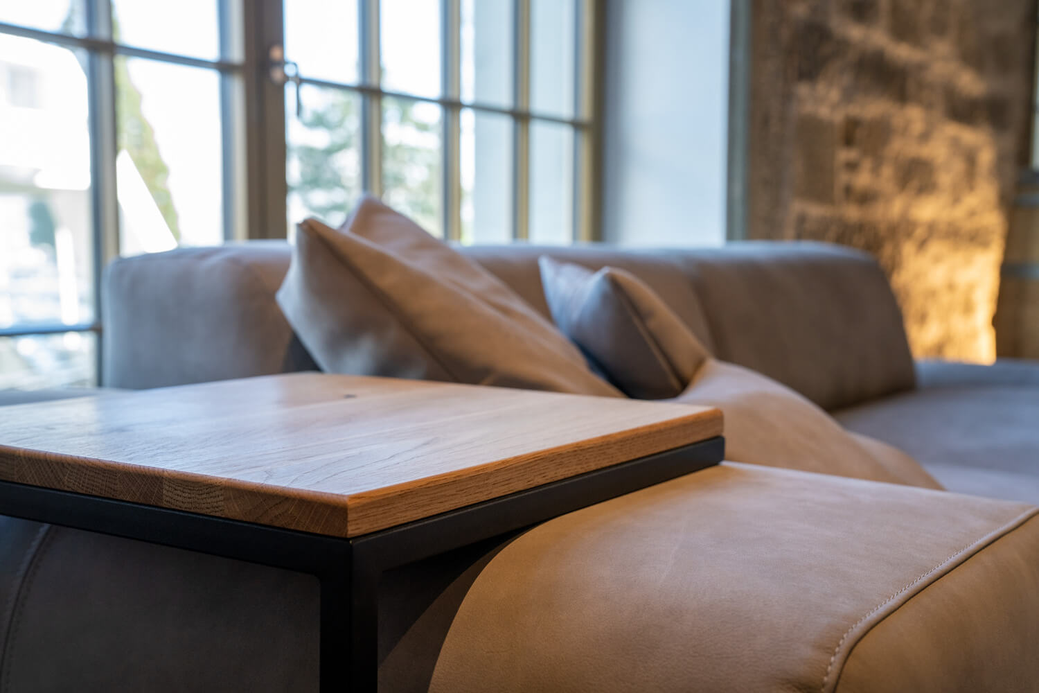 Monika coffee table